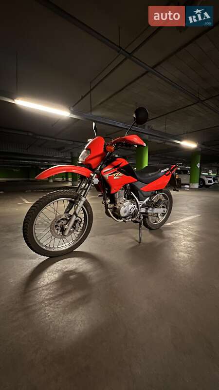 Мотоцикл Внедорожный (Enduro) Honda XR 125L 2013 в Киеве