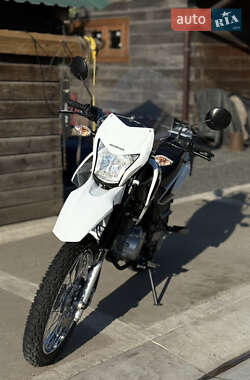 Мотоцикл Внедорожный (Enduro) Honda XR 150L 2014 в Лимане