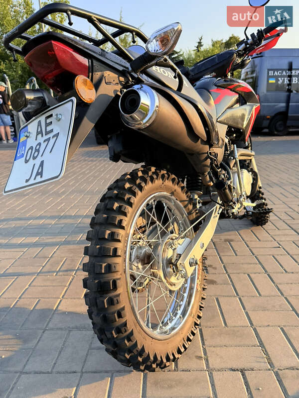 Мотоцикл Внедорожный (Enduro) Honda XR 150L 2022 в Днепре