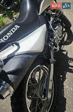 Мотоцикл Внедорожный (Enduro) Honda XR 150L 2014 в Львове