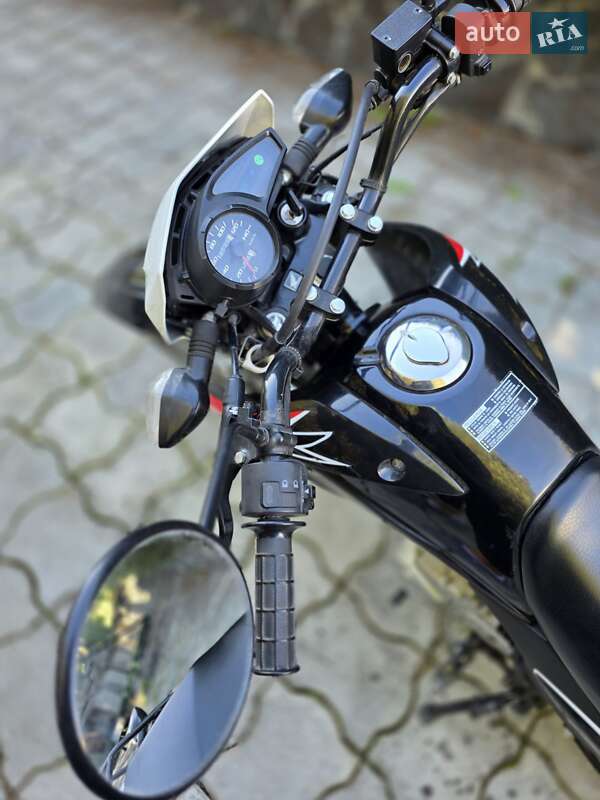 Мотоцикл Позашляховий (Enduro) Honda XR 150L 2014 в Львові