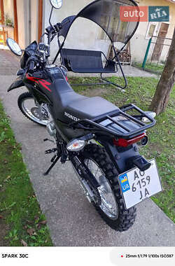 Мотоцикл Кросс Honda XR 150L 2024 в 
