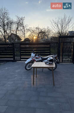 Мотоцикл Спорт-туризм Honda XR 150L 2023 в Бродах