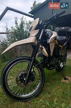Мотоцикл Спорт-туризм Honda XR 190 L 2025 в 