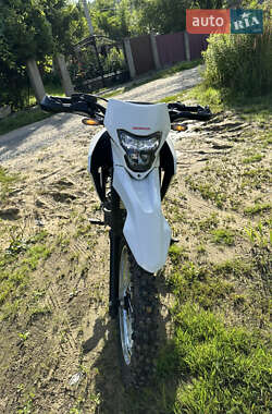 Мотоцикл Кросс Honda XR 190 L 2025 в 