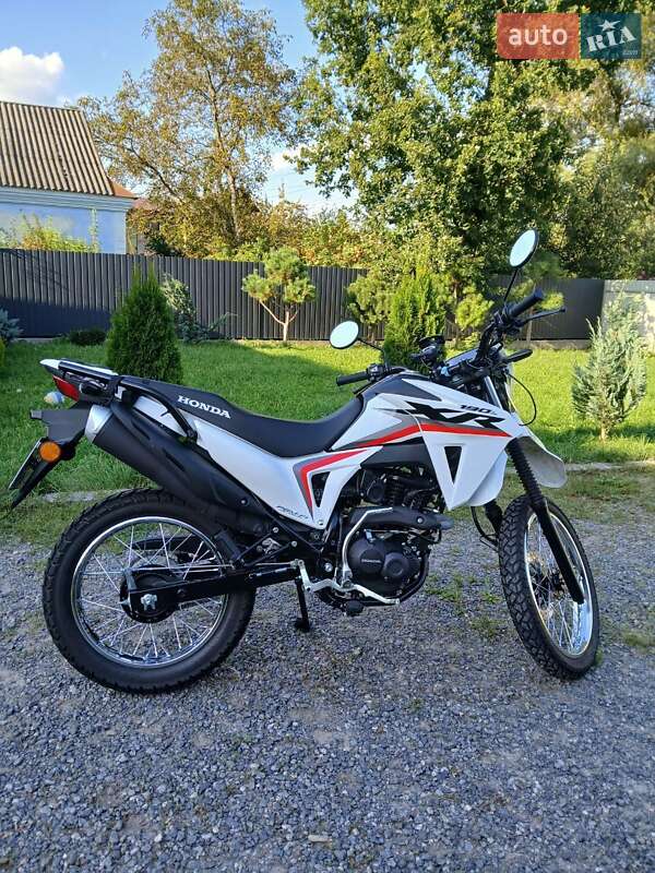Мотоцикл Внедорожный (Enduro) Honda XR 190 L 2025 в 