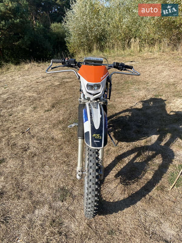 Мотоцикл Позашляховий (Enduro) Honda XR 250 Baja 2001 в Чернігові