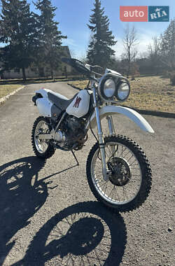 Мотоцикл Внедорожный (Enduro) Honda XR 250 Baja 2000 в 