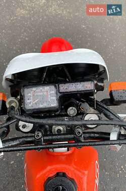 Мотоцикл Позашляховий (Enduro) Honda XR 250R 2005 в 