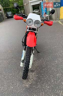 Мотоцикл Позашляховий (Enduro) Honda XR 250R 2005 в 