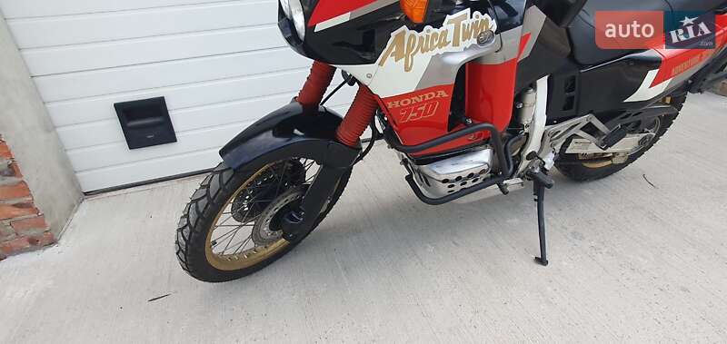 Мотоцикл Внедорожный (Enduro) Honda XRV 750 Africa Twin 1992 в Чернигове фото 8 Мотоцикл Внедорожный (Enduro) Honda XRV 750 Africa Twin 1992 в Чернигове