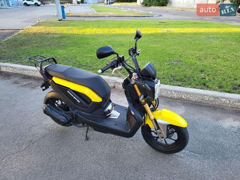 Скутер Honda Zommer X-110 2014 в Десне