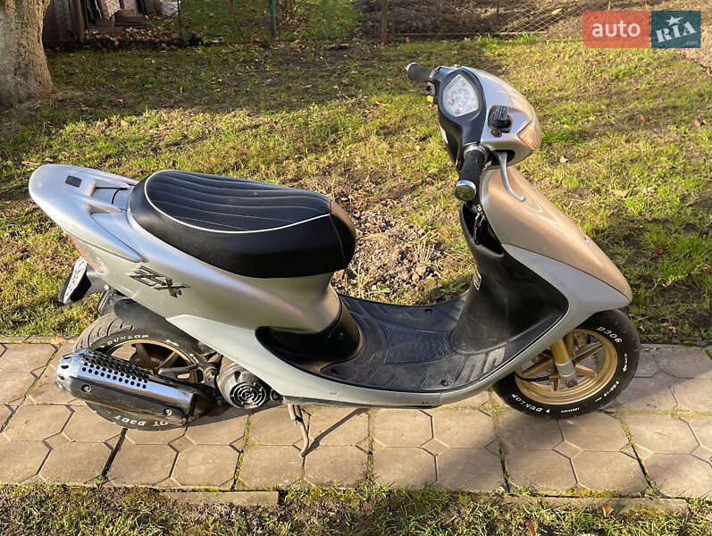 Hongda Люкс 2010