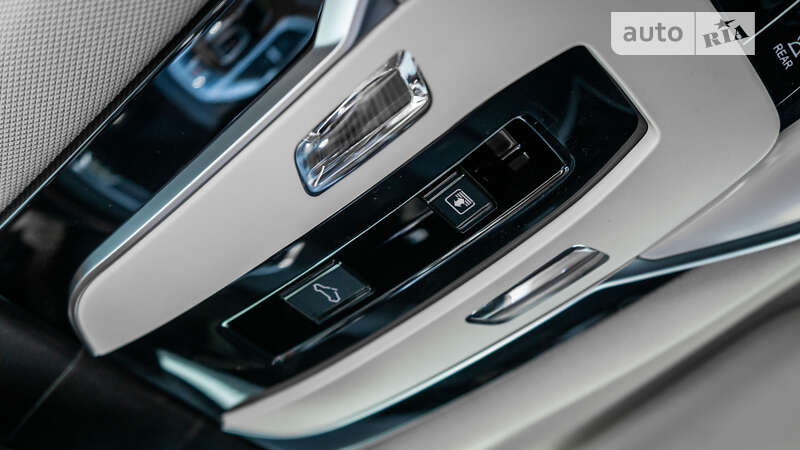 Внедорожник / Кроссовер Hongqi E-HS9 2022 в Львове