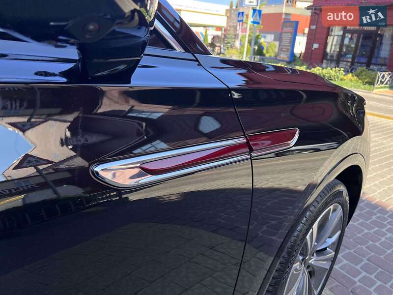 Внедорожник / Кроссовер Hongqi E-HS9 2022 в Львове