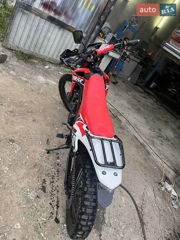 Мотоцикл Позашляховий (Enduro) Hornet Dakar 2021 в Путилі фото 6 Мотоцикл Позашляховий (Enduro) Hornet Dakar 2021 в Путилі
