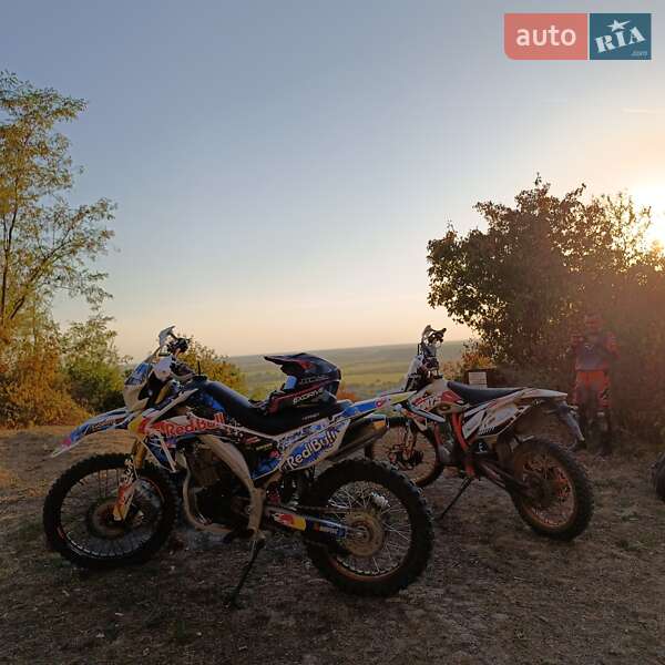 Мотоцикл Внедорожный (Enduro) Hornet Dakar 2022 в Мукачево фото 3 Мотоцикл Внедорожный (Enduro) Hornet Dakar 2022 в Мукачево