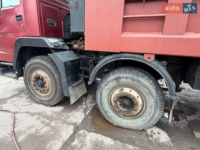 Самосвал Howo A7 2008 в Кривом Роге