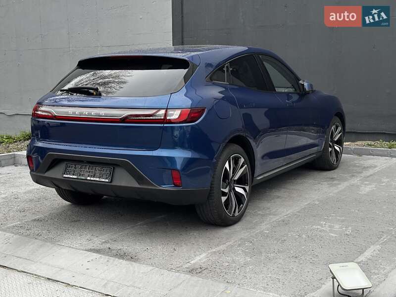 Внедорожник / Кроссовер Huawei Seres SF5 2020 в Киеве фото 4 Внедорожник / Кроссовер Huawei Seres SF5 2020 в Киеве