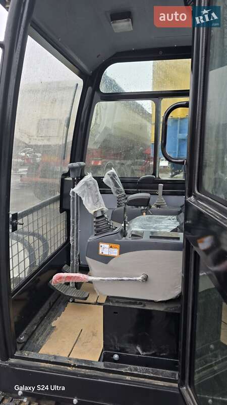 Міні-екскаватор Huayee HY30 2025 в Дубні