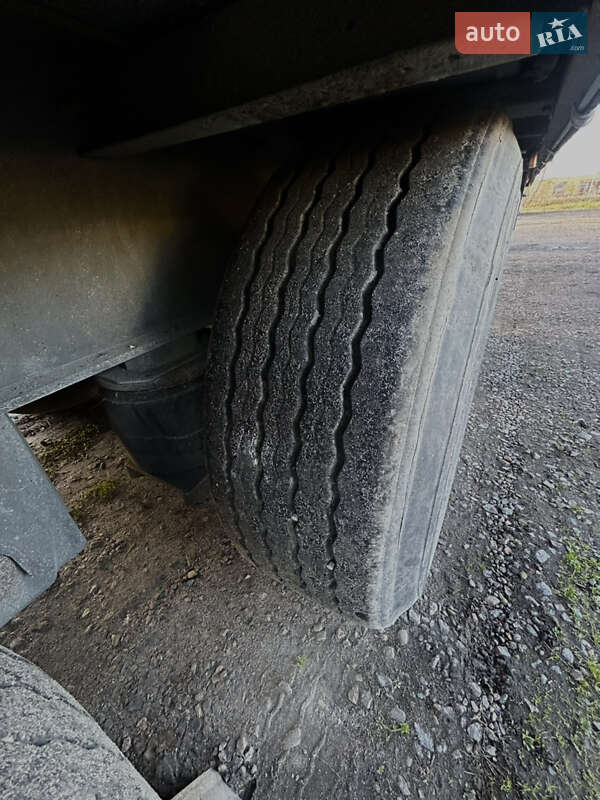 Тентований борт (штора) - прицеп Humbaur HSA 2007 в Львові