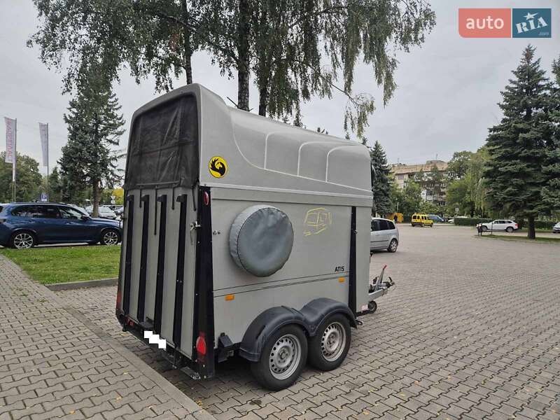 Для перевозки животных - прицеп Humbaur Maximus 2008 в Киеве фото 5 Для перевозки животных - прицеп Humbaur Maximus 2008 в Киеве