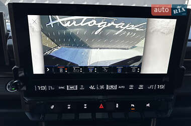 Внедорожник / Кроссовер Hummer EV SUV 2024 в 