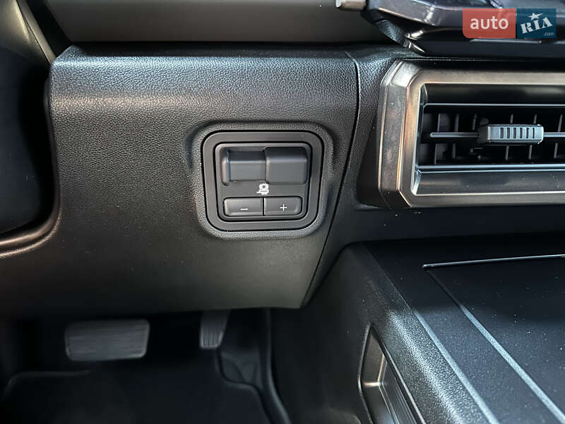 Внедорожник / Кроссовер Hummer EV SUV 2024 в Киеве