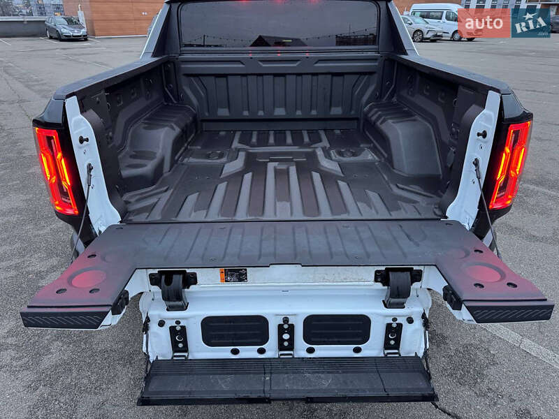 Пикап Hummer EV 2025 в Киеве