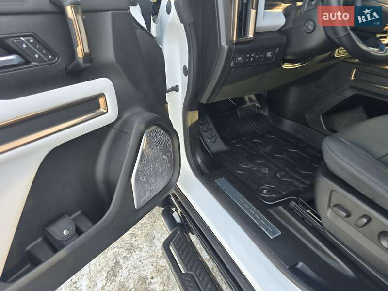 Пікап Hummer EV 2023 в Києві фото 10 Пікап Hummer EV 2023 в Києві