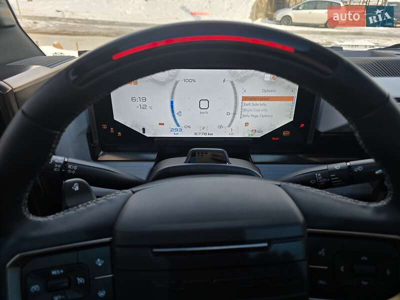 Пікап Hummer EV 2023 в Києві фото 29 Пікап Hummer EV 2023 в Києві