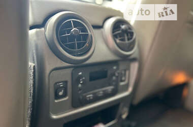Внедорожник / Кроссовер Hummer H2 2004 в 