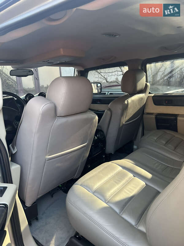 Внедорожник / Кроссовер Hummer H2 2003 в Киеве
