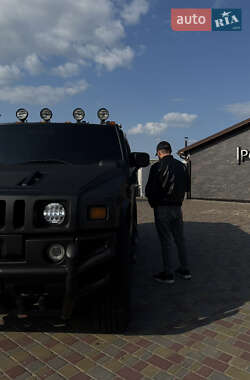 Внедорожник / Кроссовер Hummer H2 2003 в 
