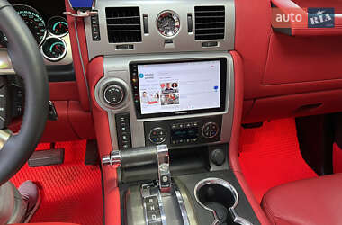 Внедорожник / Кроссовер Hummer H2 2007 в 