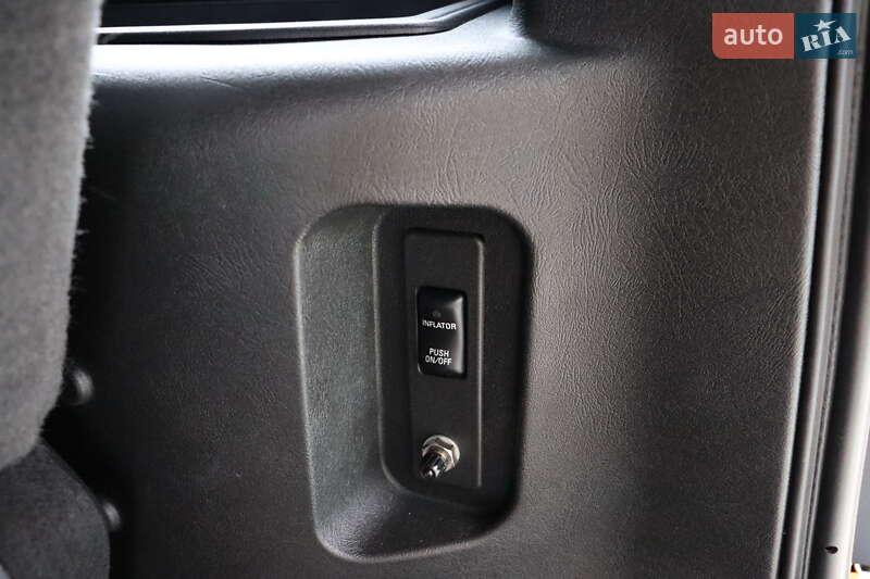 Внедорожник / Кроссовер Hummer H2 2002 в Львове фото 80 Внедорожник / Кроссовер Hummer H2 2002 в Львове