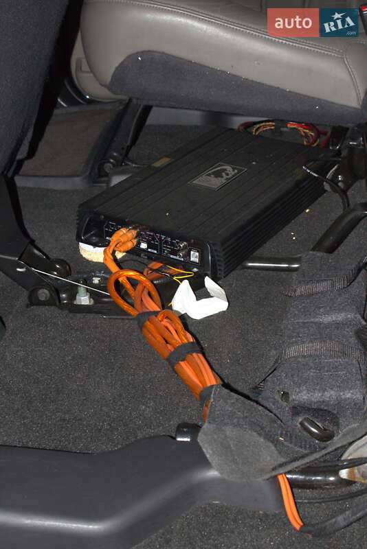 Внедорожник / Кроссовер Hummer H2 2007 в Киеве фото 15 Внедорожник / Кроссовер Hummer H2 2007 в Киеве