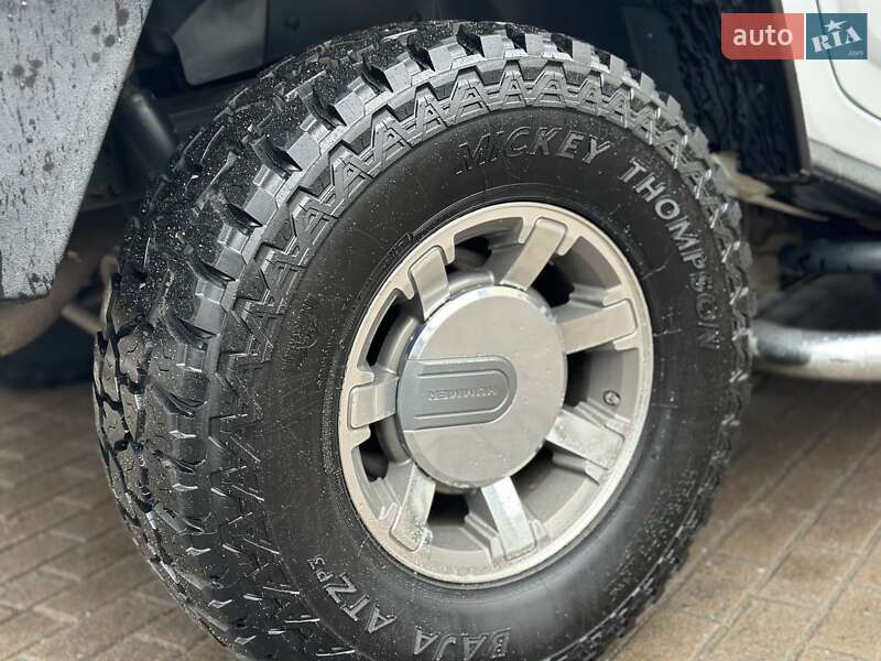 Внедорожник / Кроссовер Hummer H2 2008 в Ровно фото 19 Внедорожник / Кроссовер Hummer H2 2008 в Ровно