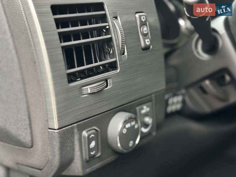 Внедорожник / Кроссовер Hummer H2 2008 в Ровно фото 25 Внедорожник / Кроссовер Hummer H2 2008 в Ровно