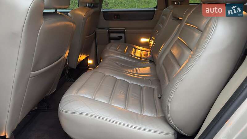 Внедорожник / Кроссовер Hummer H2 2003 в Одессе
