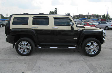 Внедорожник / Кроссовер Hummer H3 2006 в 