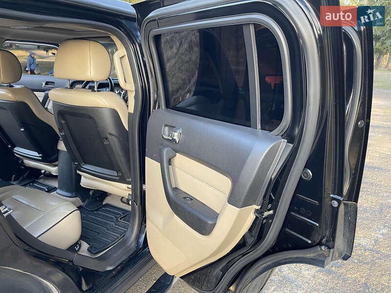 Внедорожник / Кроссовер Hummer H3 2006 в Ровно