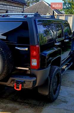 Внедорожник / Кроссовер Hummer H3 2006 в 