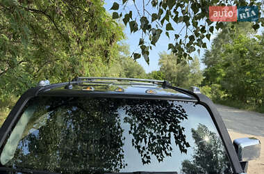 Внедорожник / Кроссовер Hummer H3 2010 в 