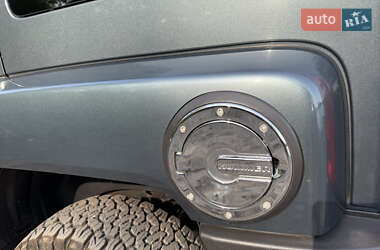 Внедорожник / Кроссовер Hummer H3 2010 в 