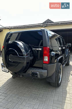 Внедорожник / Кроссовер Hummer H3 2006 в 