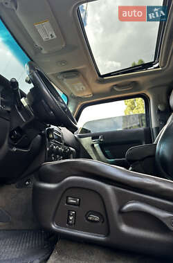 Внедорожник / Кроссовер Hummer H3 2006 в 