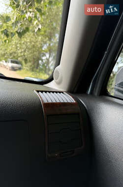 Внедорожник / Кроссовер Hummer H3 2006 в 