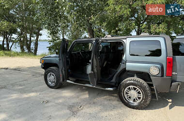 Внедорожник / Кроссовер Hummer H3 2006 в 