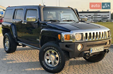 Внедорожник / Кроссовер Hummer H3 2006 в 